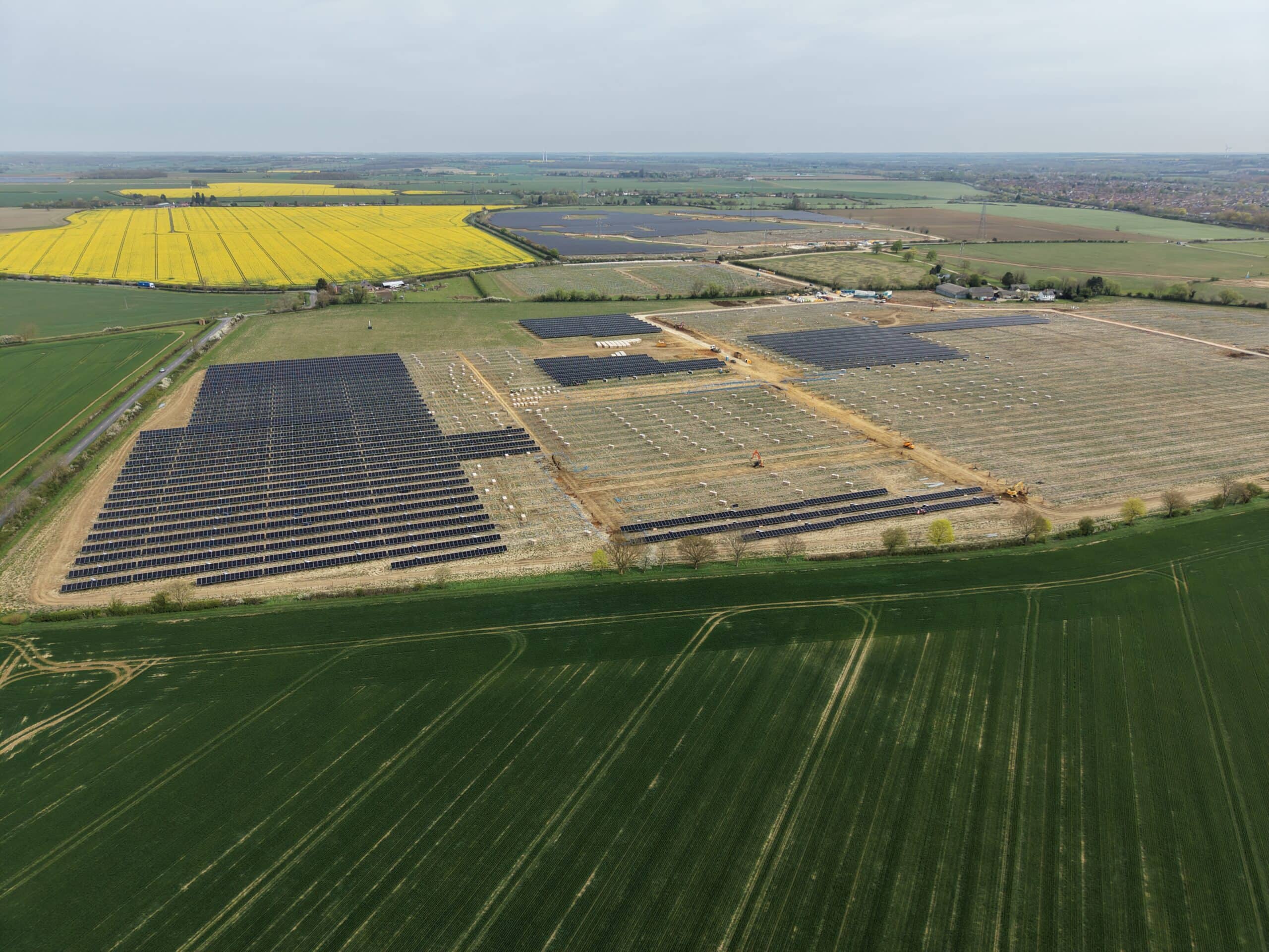 AGR Renewables Secures Portfolio Financing for 560 MW Co-Located Solar ...